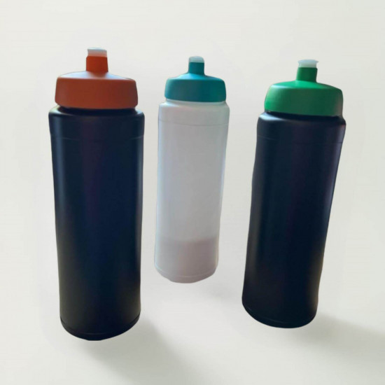 Plastic Sports Bottle in Black or White Plastic Sports Bottle in Black or White